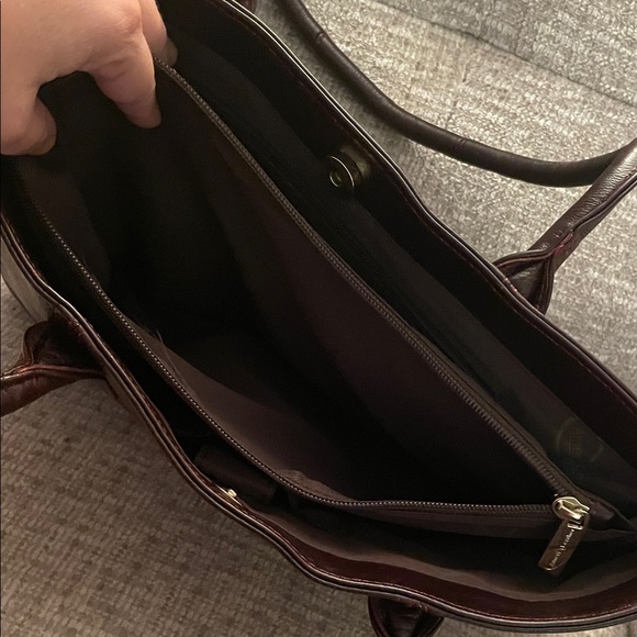 American Leather Co. Chocolate Brown Tote Bag, Red Stitching & Many Pockets! - Picture 14 of 16